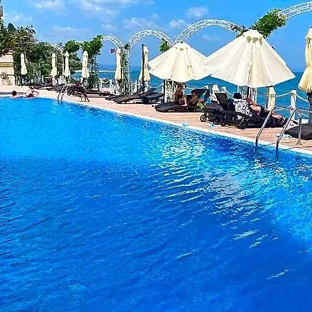 Luxurious And Panoramic At The Beach. فندق فارنا