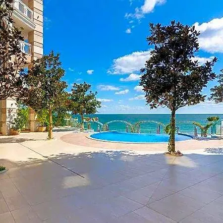 Luxurious And Panoramic At The Beach. 5*