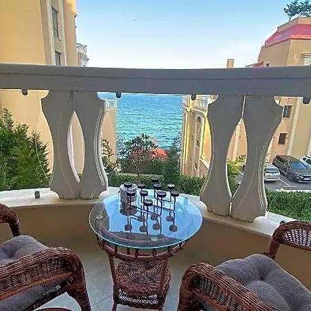 Luxurious And Panoramic At The Beach. فندق